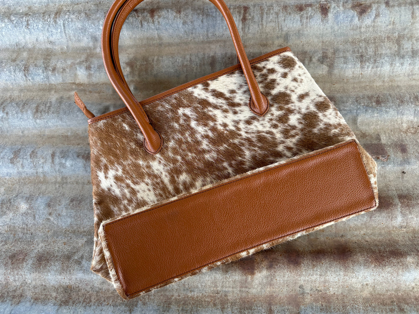 Cowhide Shoulder Bag 03