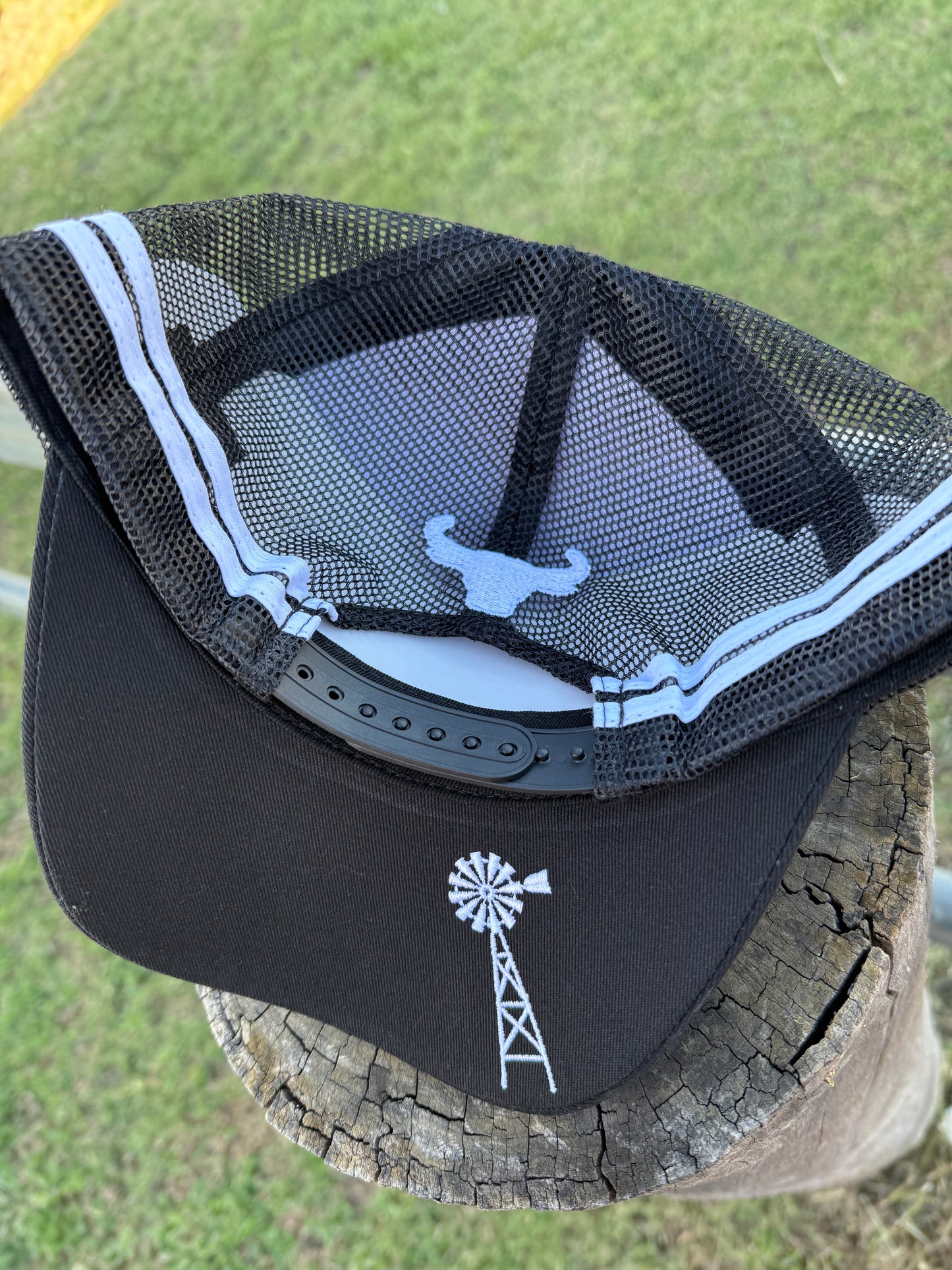 Blaze Tan/Blk Trucker Cap