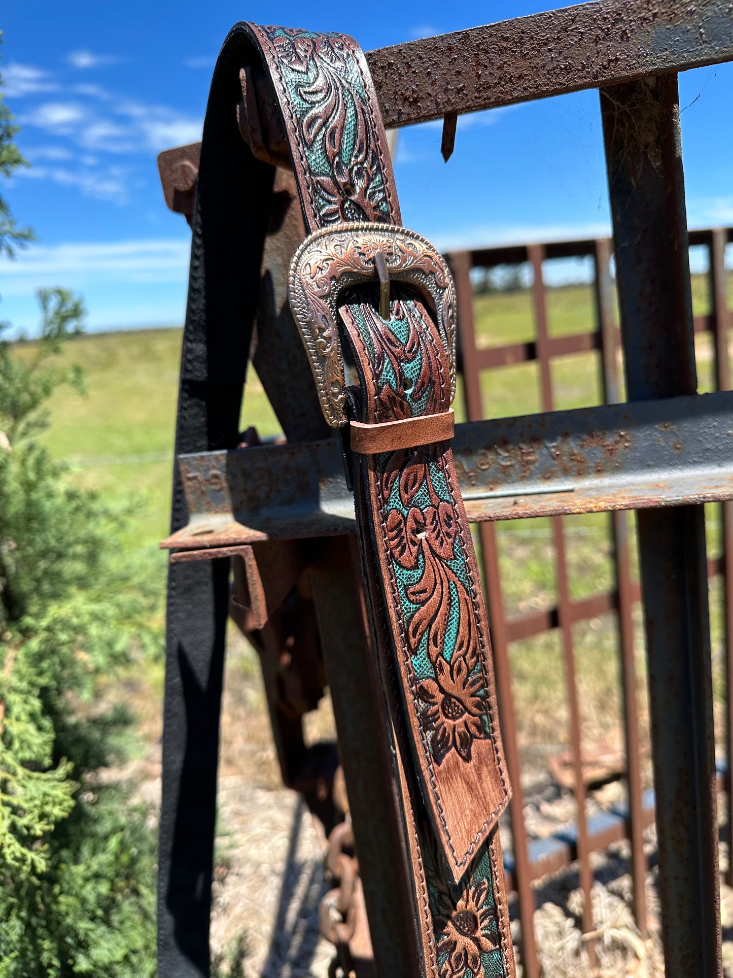 LT03 Leather Tooled Bag