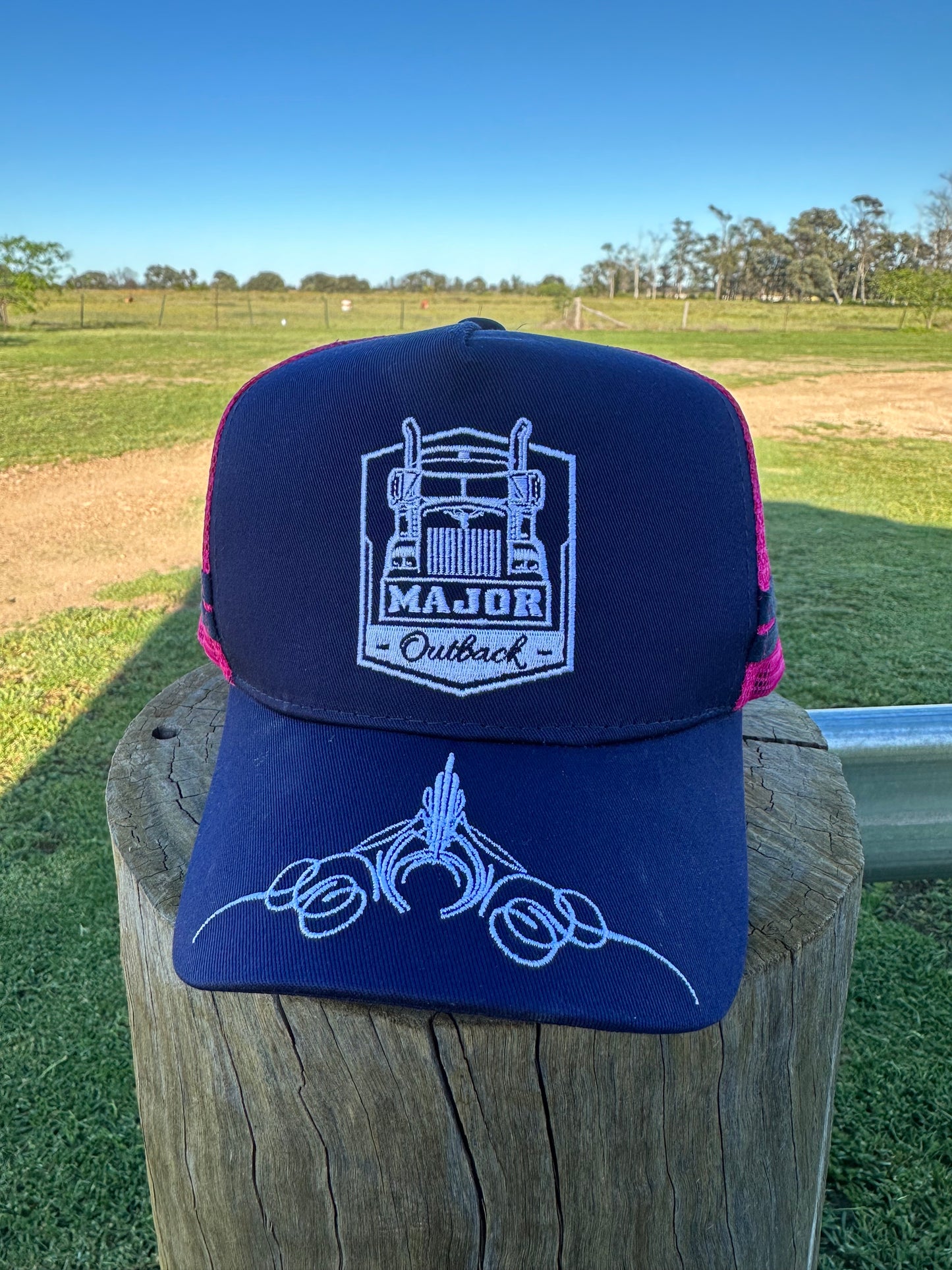 Trucker Creed - Hot Pink