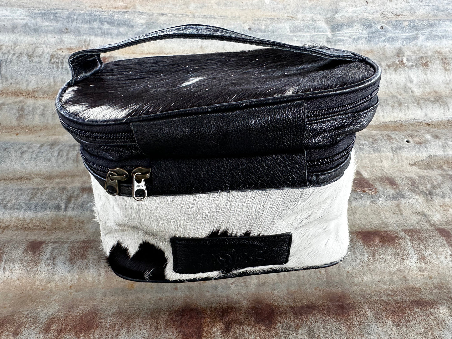 WB09 Western Beauty Bag